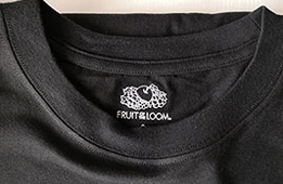 FRUIT OF THE LOOM　Tシャツ